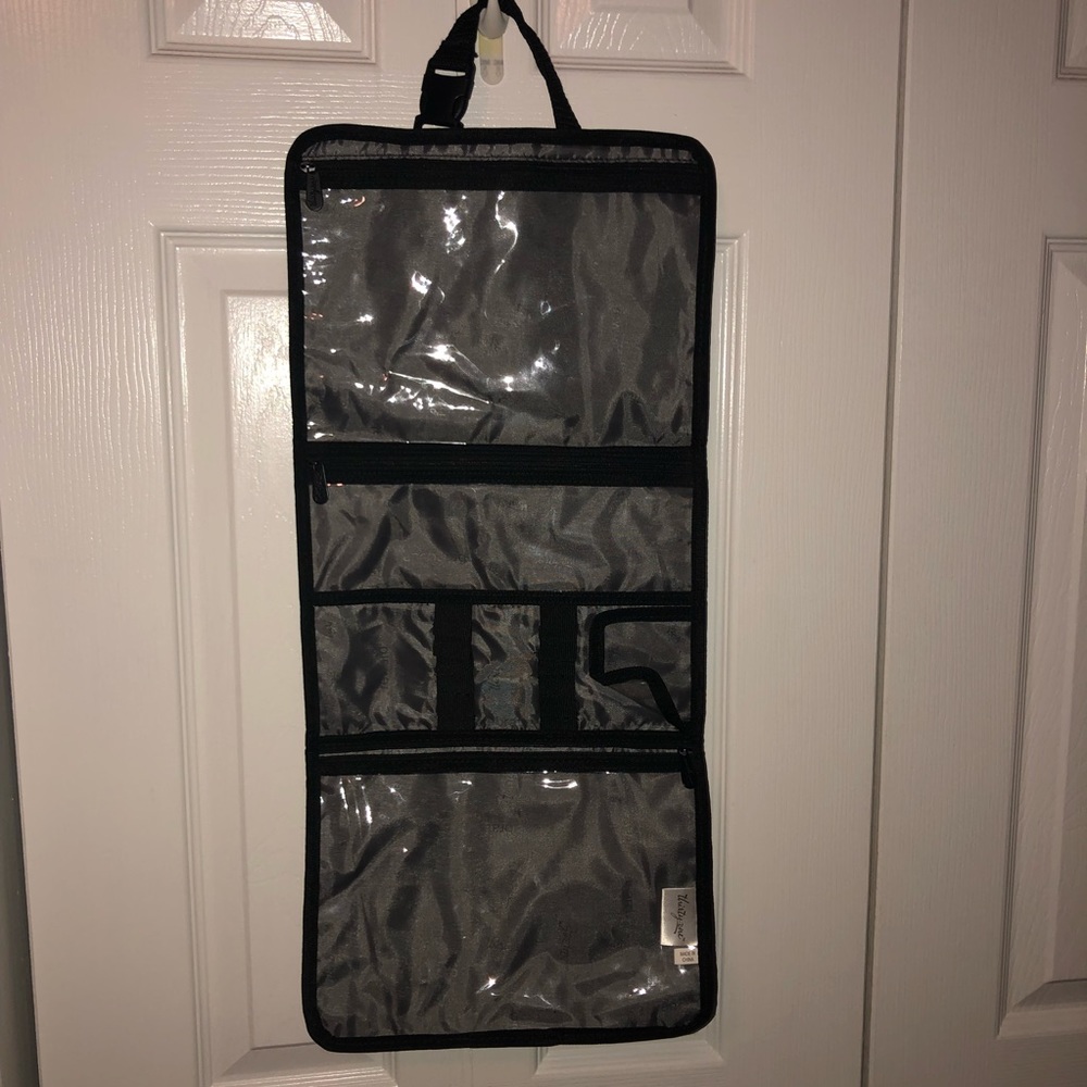 31 organizer - Picture 2 of 3